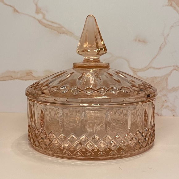 Indiana Glass Other - 🍬Indiana Glass Diamond Princess Pink Candy Box & Lid